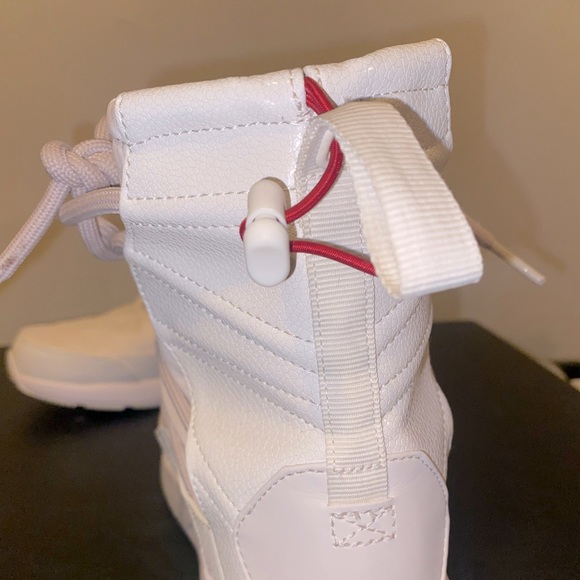 Nike Tanjun High Rise - Picture 5 of 11